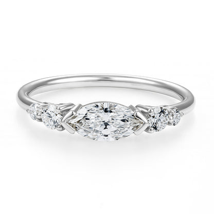 Bague en Or 14K avec Diamant Marquise horizontal et Diamants Ronds