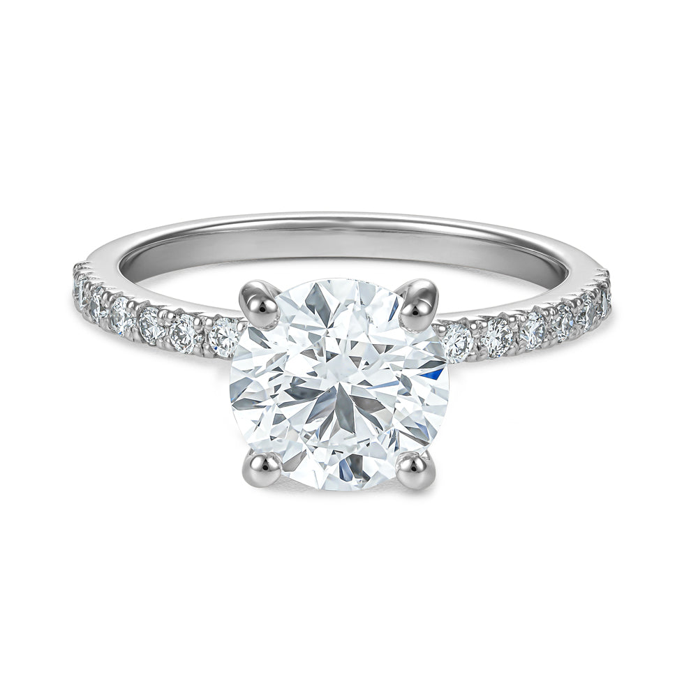 Bague classique avec Diamant Central Rond 2.00 Ct et pavé de diamants