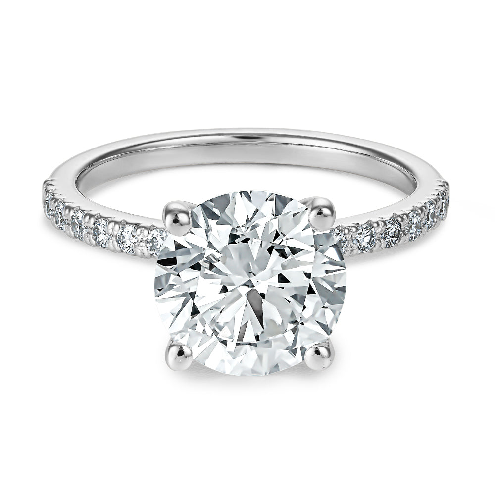 Bague classique avec Diamant Central Rond 3.00 Ct et pavé de diamants