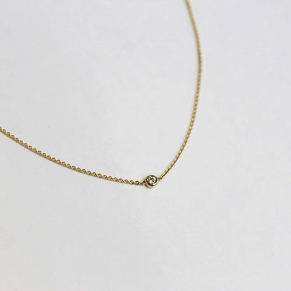 Collier en or jaune ou blanc 14k avec diamant naturel de 5 points